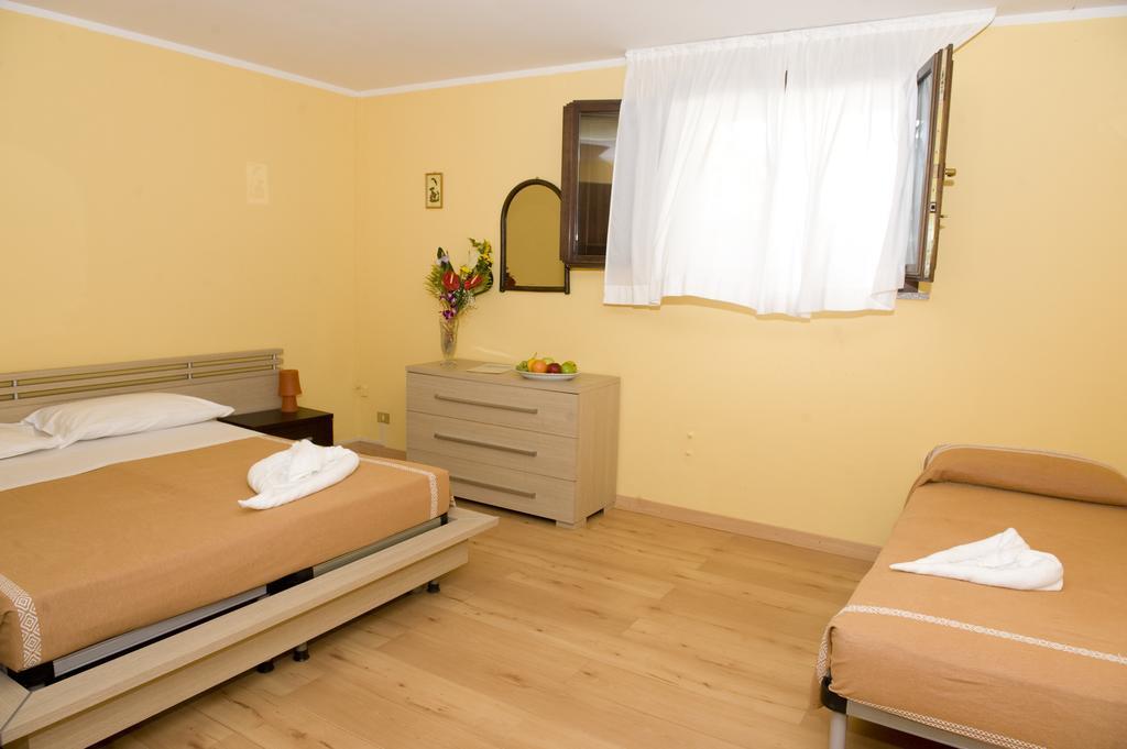 Hotel Rosa Dei Venti Lignano Sabbiadoro Room photo